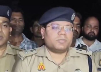 Morning News: Rape accused killed in police encounter, rain at some places and fire at some places took lives of people