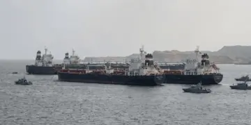 News of Indian ships being caught in Strait of Hormuz, Indian Government told what is the real truth
