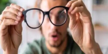 Not only tiredness, imbalance of bile causes harm to the eyes, know the methods of care