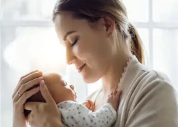 Not producing enough milk after delivery? Know the reason and remedy from Ayurveda
