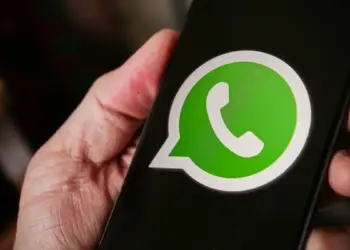 Now WhatsApp will be useful not only for chatting but also for mobile recharge! Aag Gaya's explosive feature, know how to use it