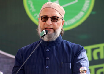 Owaisi expressed his displeasure over the increase in air fare for Haj pilgrimage, said - this is not fair