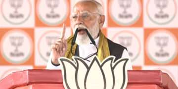 PM Modi's 6 guarantees to the people of Bengal - 'File of every rape case will be opened, 7th Pay Commission for employees'