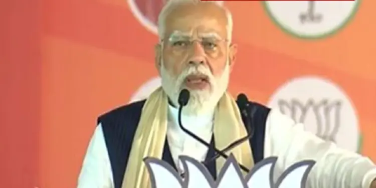 PM Modi's big statement: Security of Indians living in Gulf in danger due to Congress, targeted in Tiruvalla rally
