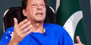 Pakistan: Former PM Imran Khan's eyes were treated in government hospital, PTI again raised questions