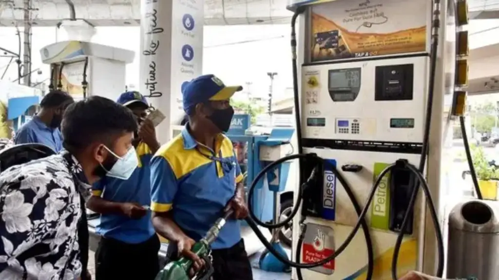 Petrol Diesel Price Today: Did the prices of petrol and diesel change today? Know the latest rates and latest updates in your city