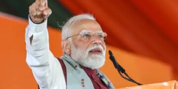 Prime Minister Modi will inaugurate the Ganga Expressway worth Rs 36,230 crore after offering prayers at Kashi Vishwanath Temple.