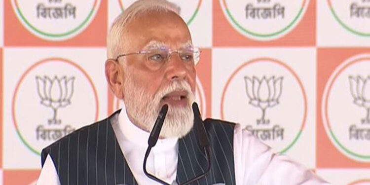 Prime Minister Modi's attack in Bengal rally, said- 'TMC betrayed women's reservation'