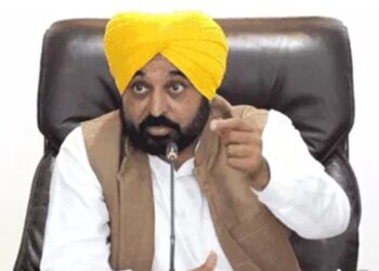 Punjab: Floor test of Bhagwant Mann government amid crisis today, whip issued to MLAs