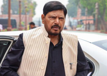 Ramdas Athawale's party will enter UP elections, demands 25 seats from BJP, otherwise prepare to contest elections alone.