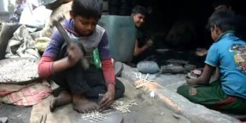 Report: Bangladesh included in top 10 countries facing extreme food crisis