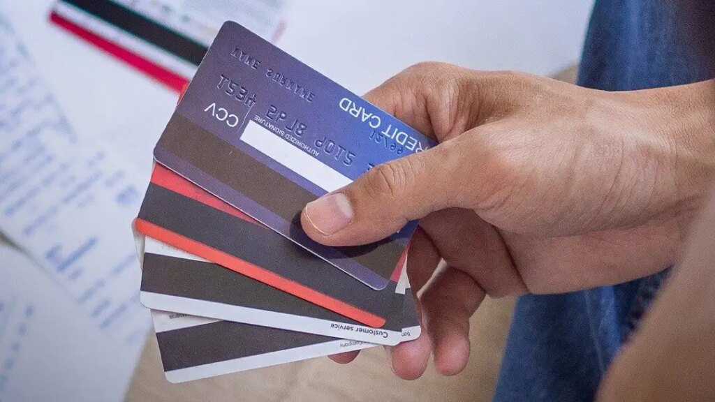 SBI Credit Card Users Alert: Rules will change from May 1, know what will be the impact on your pocket