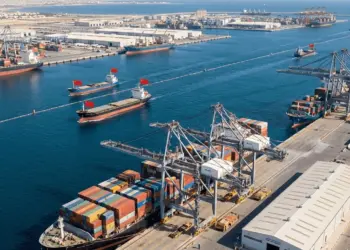 Saudi Arabia Ports News: Saudi Arabia starts new shipping service with 17 major ports including India and China, now business will become even easier