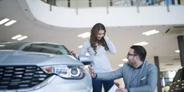 Second Hand Car Buying: Do not make this mistake in the name of cheap, otherwise you will have to regret later, know important things