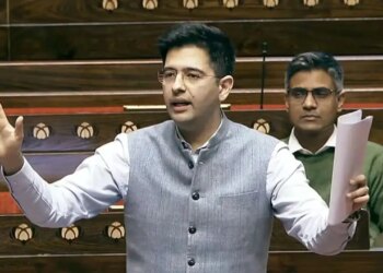 Sensation in politics! Speculation intensifies about Raghav Chadha joining BJP, claims support of 7 out of 10 MPs