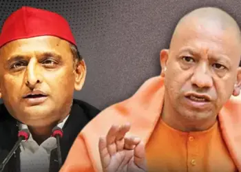 Sharp attack-counterattack in politics: Akhilesh Yadav took a jibe at Yogi Adityanath's picture - 'What is the use of such a lion?
