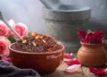 Soft Gulkand made from rose leaves will provide relief from skin and stomach problems.