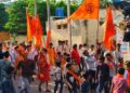The enthusiasm of Hanuman Jayanti is at its peak, Hindu organizations took out Hanuman procession with bands and DJs.
