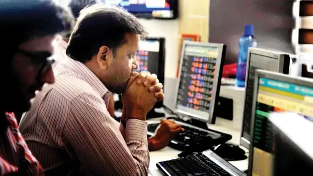 There was an uproar in the market! Sensex fell by 1000 points due to only 2 reasons, investors lost so many lakhs of crores