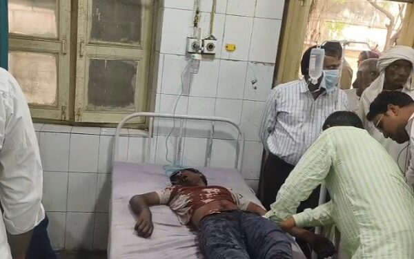 Tragic accident in Bayana: Death of 20 year old youth due to tractor collision, market jam and encroachment in front of shops became the reasons.
