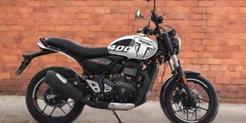 triumph Speed T4