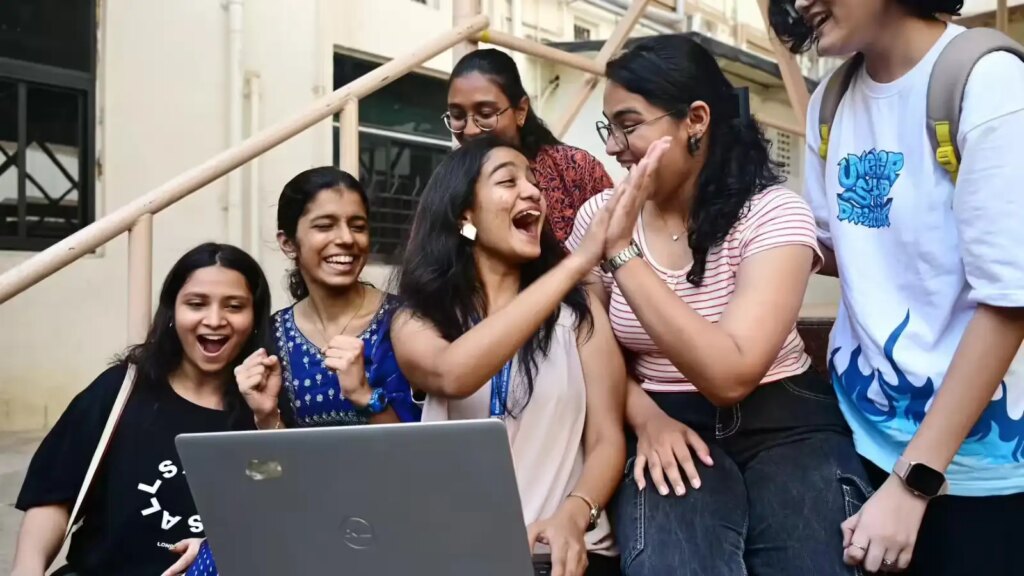 UPMSP 10th Toppers List 2026: List of toppers revealed, more boys or girls in top-10? See full figures