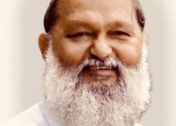 Unauthorized entry of heavy vehicles into cities will be stopped: Anil Vij
