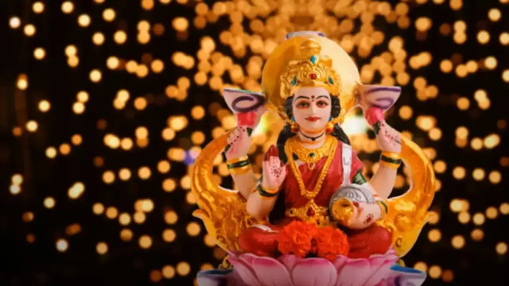 Vastu Tips 2026: Adopting these 5 habits daily can change your luck, know the easy way to get the blessings of Goddess Lakshmi.