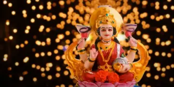 Vastu Tips 2026: Adopting these 5 habits daily can change your luck, know the easy way to get the blessings of Goddess Lakshmi.