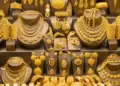 What is the right way to buy gold? Showroom, bank or mobile app - where to get the cheapest and safest gold