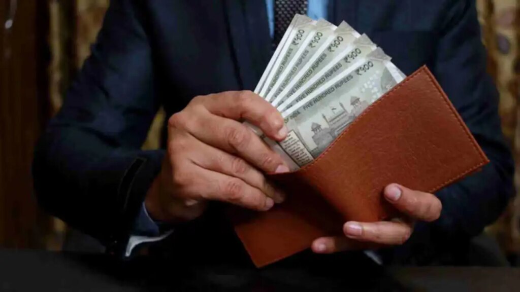 Why poverty in the last week of the month? Improve these 5 habits and increase your savings