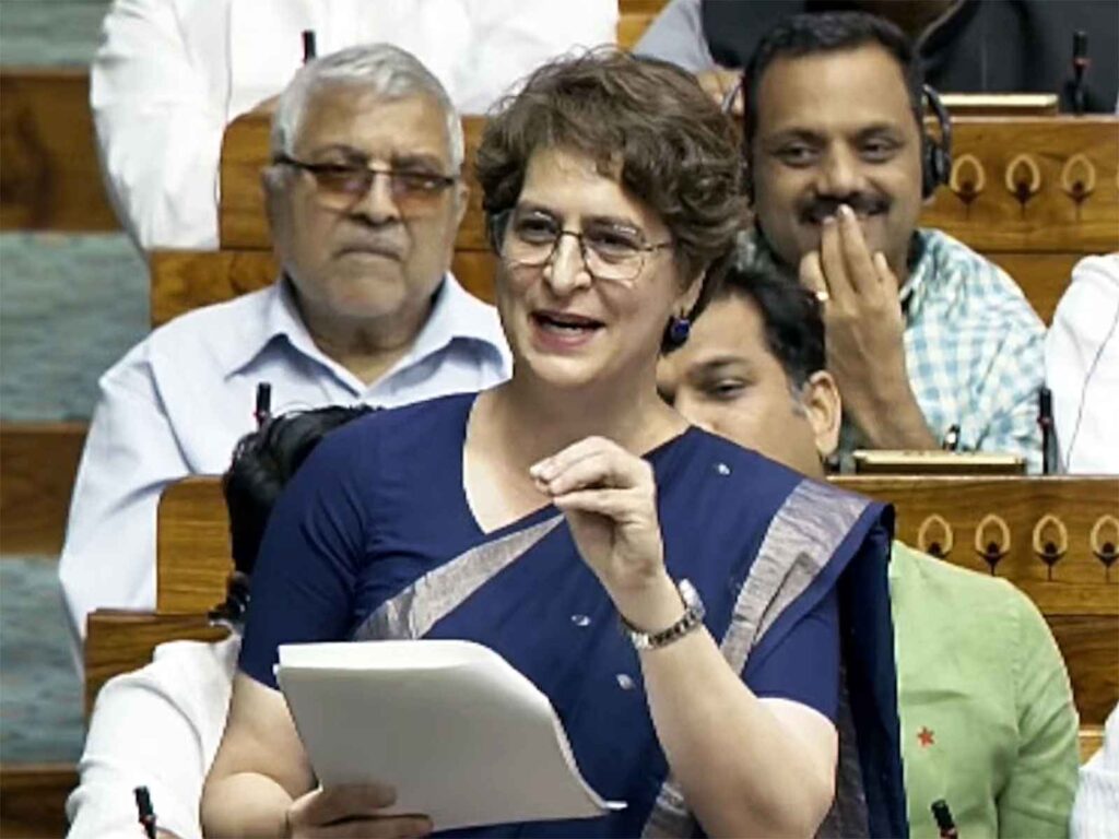 Women's Reservation Bill stuck in Lok Sabha, Priyanka Gandhi said - 'Bring the old bill, we will support'
