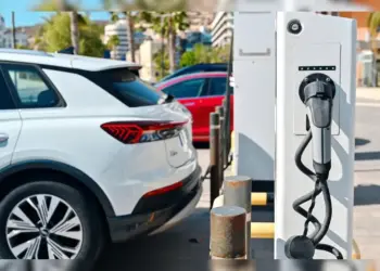 You can earn lakhs of rupees by opening EV charging station, government scheme is giving you a golden opportunity to become rich.