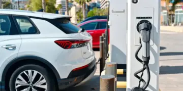 You can earn lakhs of rupees by opening EV charging station, government scheme is giving you a golden opportunity to become rich.