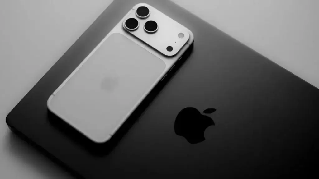 iPhone 18 Leak: Apple is going to change its launch system, now new iPhones will come twice every year?