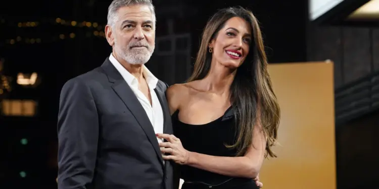 ≡ 10 celeb couples who have a surprising age difference! ➤ Brain Berries