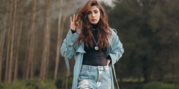 ≡ 10 interesting and untold facts about Rhea Chakraborty, which will surprise you 》 Her Beauty