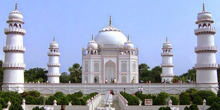 ≡ 6 Amazing Replicas of Taj Mahal Around the World ➤ Brain Berries