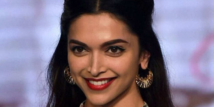 ≡ 8 interesting facts about Deepika Padukone ➤ Brain Berries