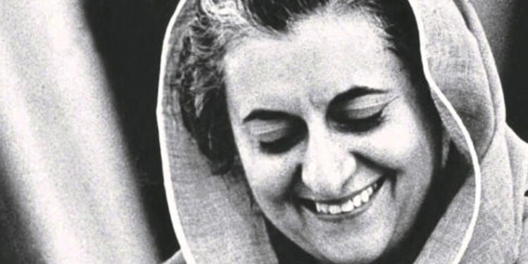 ≡ 9 interesting facts about Indira Gandhi 》 Her Beauty