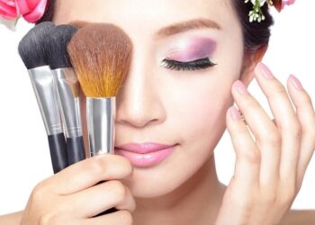 ≡ China's Top 6 Beauty Trends 》 Her Beauty