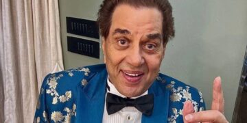 ≡ Dharmendra's interesting life from a salary of Rs 125 to becoming the king of the film industry, know his whole story! ➤ Brain Berries