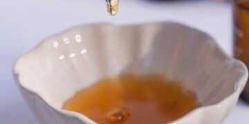 ≡ Home remedies to get rid of oily skin 》 Her Beauty
