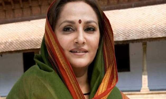 ≡ Income tax raid turned this actress's life upside down, she was left alone in her marriage with the father of 3 children, politics gave support - Jayaprada's life was surrounded by controversies ➤ Brain Berries