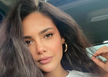 ≡ Some interesting facts related to the life of Bollywood actress Esha Gupta ➤ Brain Berries