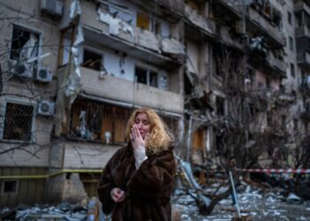 ≡ Some moments shared by civilians during the Russia and Ukraine war 》 Her Beauty