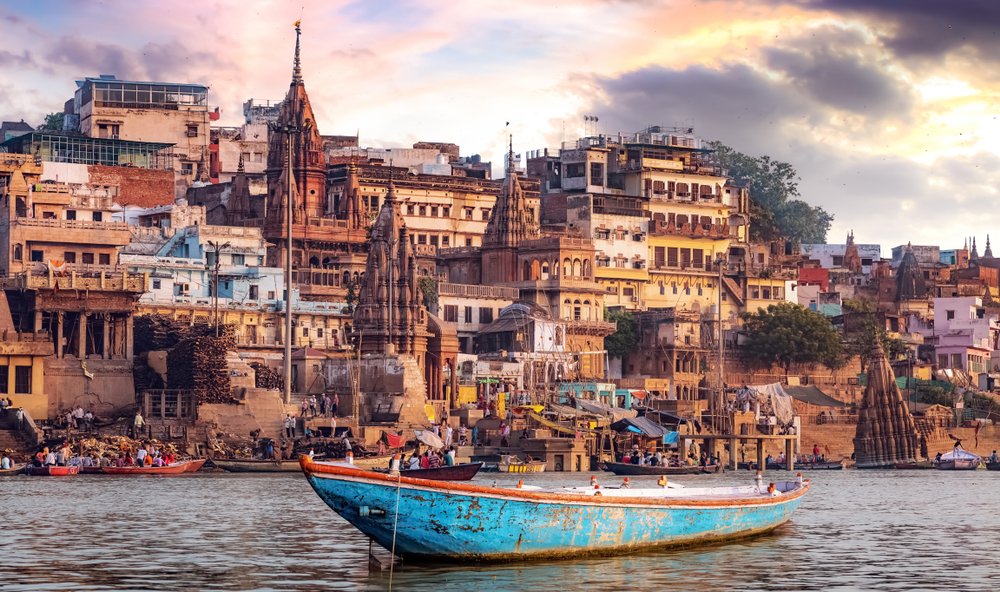 ≡ 8 facts about Varanasi, the religious capital of India ➤ Brain Berries