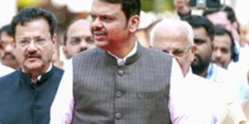 Maharashtra government made important changes in the administrative rights of three major religious trusts of Nashik.