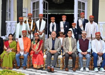 A glimpse of unity and culture decorated in Lok Bhavan on Gujarat-Maharashtra Foundation Day