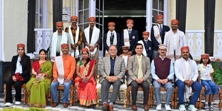 A glimpse of unity and culture decorated in Lok Bhavan on Gujarat-Maharashtra Foundation Day